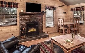 Canyon Cabins Ruidoso